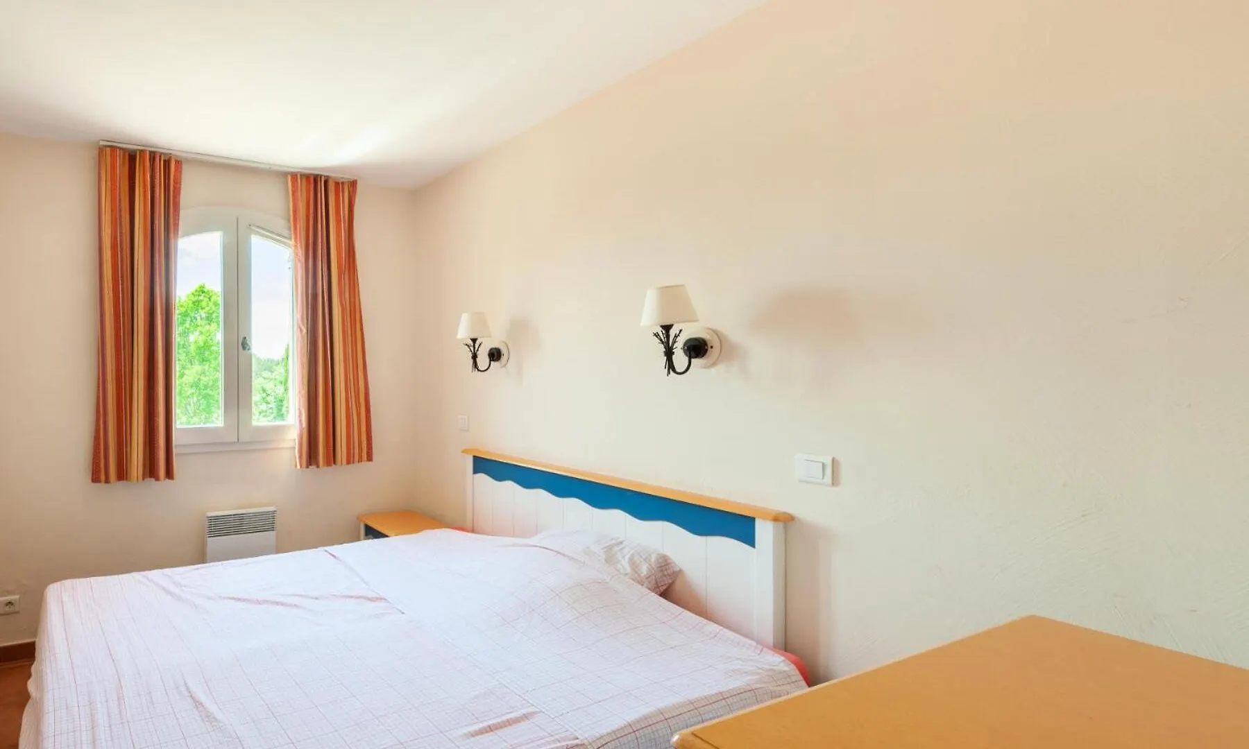 Les Maisons De Pont Royal En Provence - Maeva Home - Maison 4 Pieces 8 Personnes Climatisee - Confort Mae-0094 Mallemort 0*,