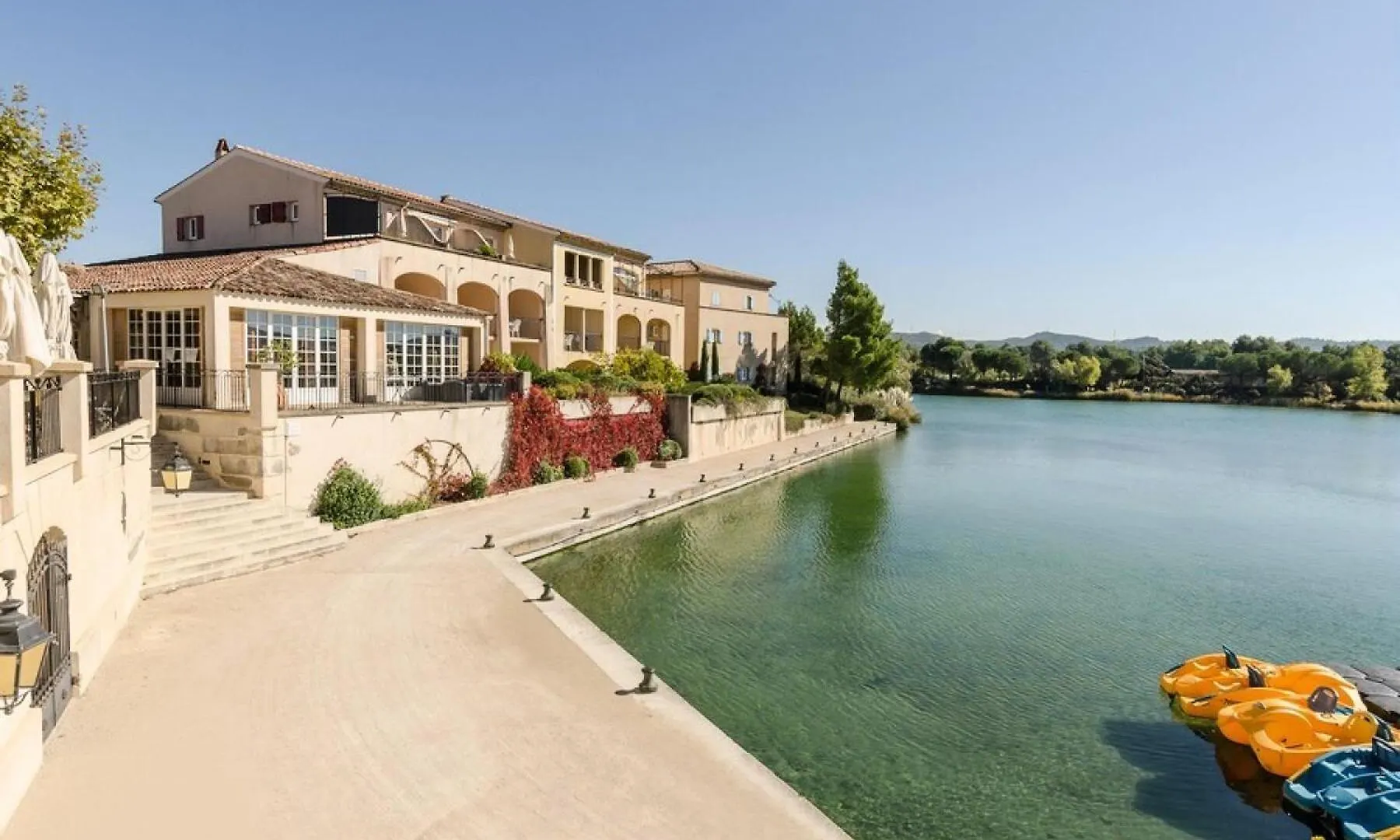 Les Maisons De Pont Royal En Provence - Maeva Home - Maison 4 Pieces 8 Personnes Climatisee - Confort Mae-0094 Mallemort 0*,  Francie